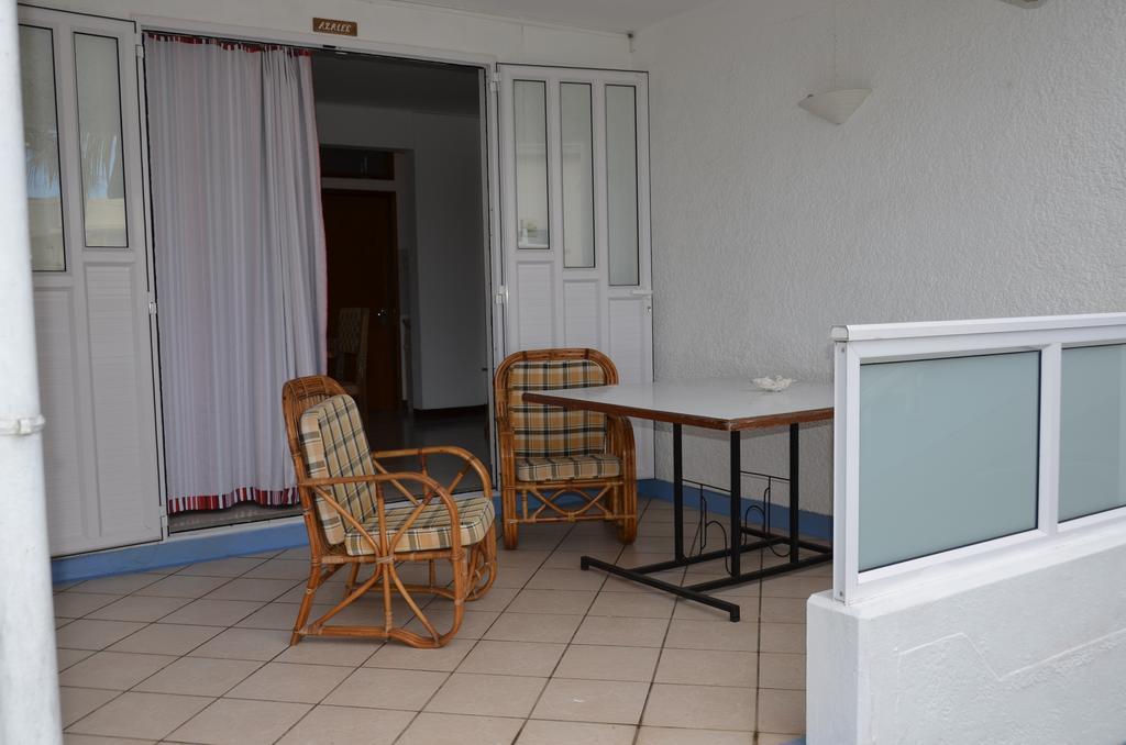 Les Gentilhommieres Guest House Trou aux Biches Esterno foto