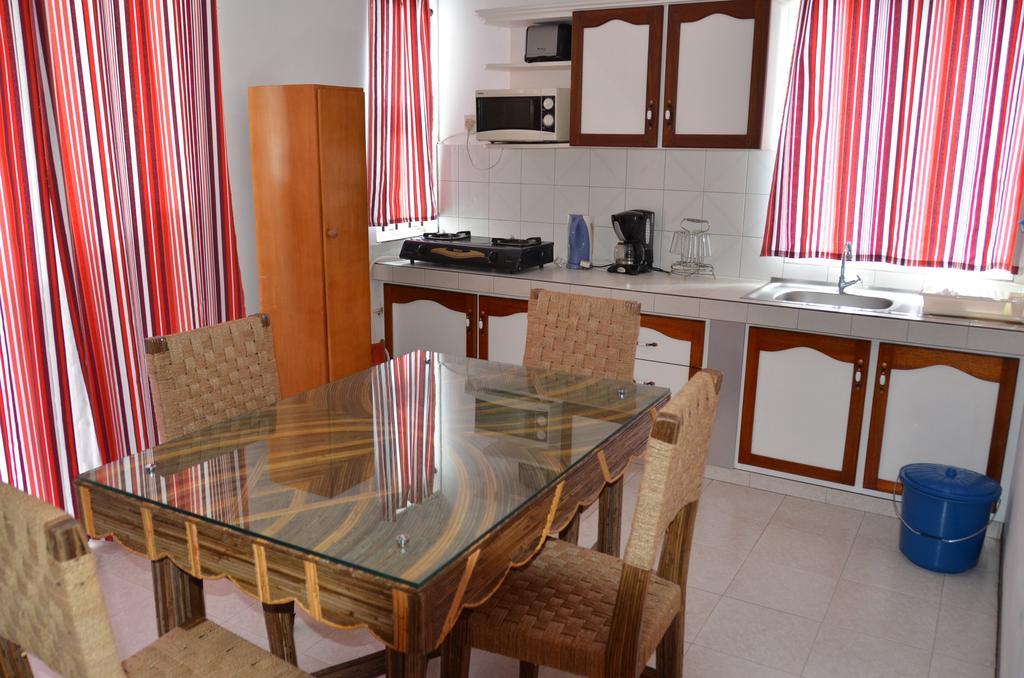 Les Gentilhommieres Guest House Trou aux Biches Camera foto